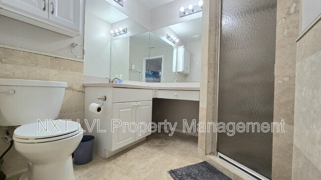 Building Photo - 4022 SW 12th Pl