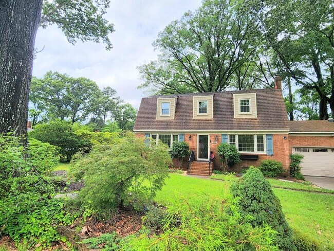Primary Photo - 1444 S Twin Lake Rd