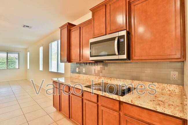 Building Photo - 7688 W Redbird Rd