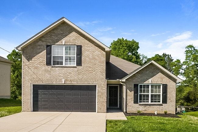 Building Photo - 183 Lyndhurst Dr