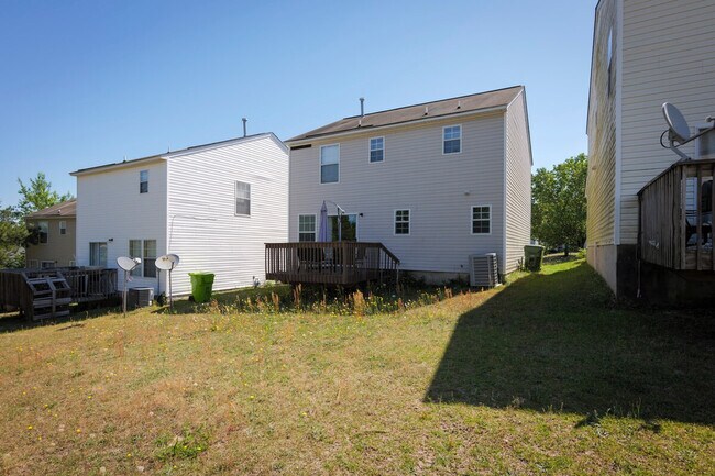 Building Photo - 425B6 Summit Terrace Ct