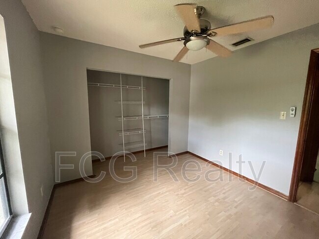 Building Photo - 3701 Martin St