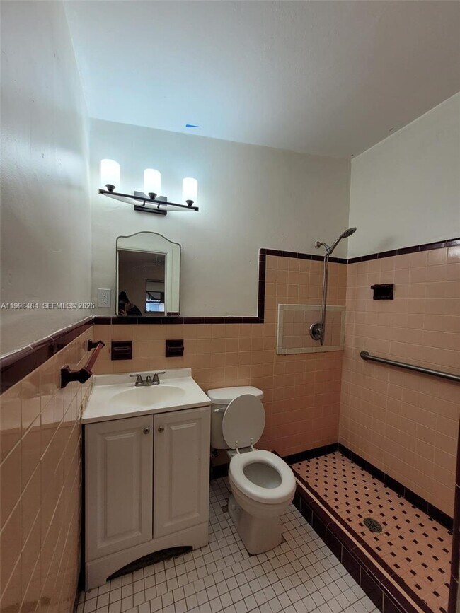 Building Photo - 26925 SW 145th Ave