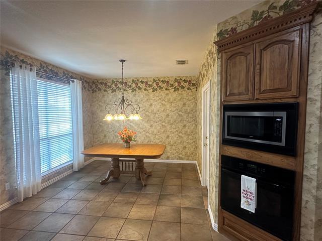 Building Photo - 715 Wheaton Ct