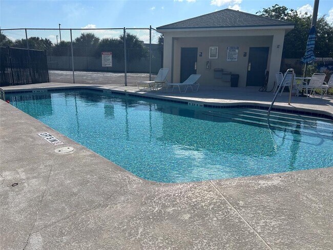 Building Photo - 608 Yardarm Dr