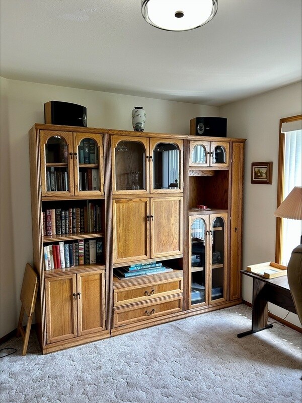 Building Photo - 4739 S Golf Course Dr