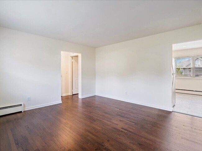 Building Photo - Forest Park Gardens Apartments