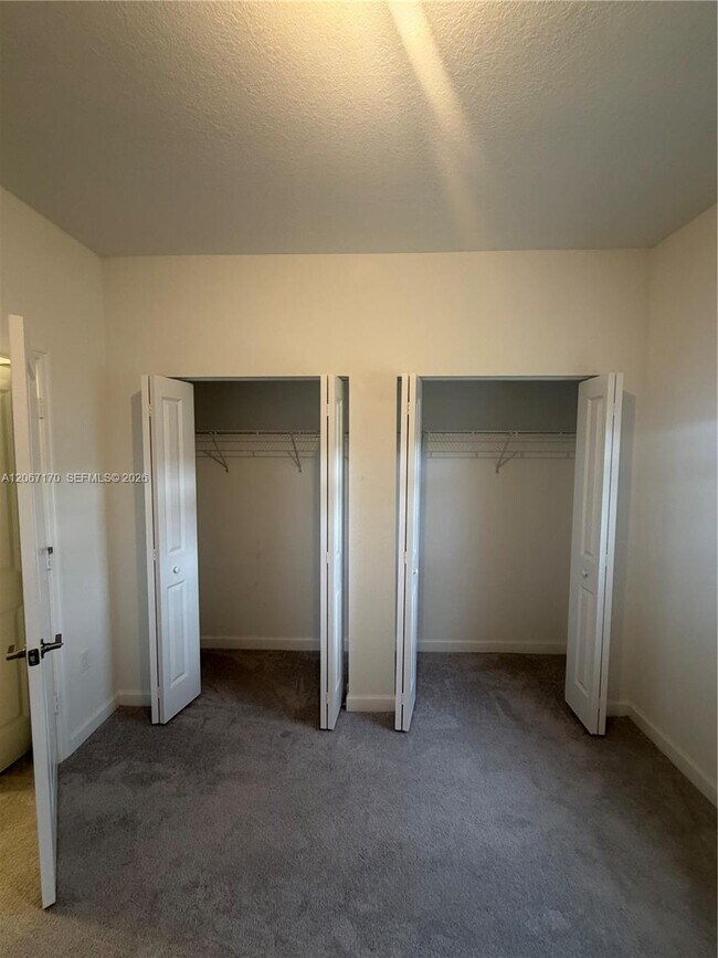 Building Photo - 35726 SW 178th Ct