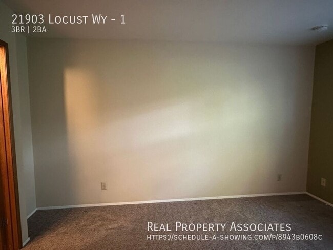 Building Photo - 21903 Locust Wy