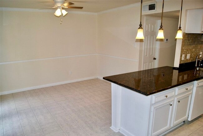 Building Photo - 5801 Lumberdale Rd