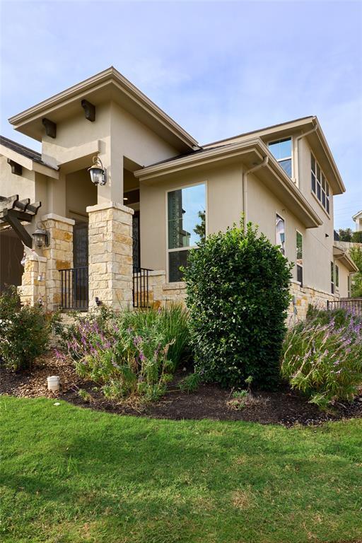 Building Photo - 105 Beneteau Dr