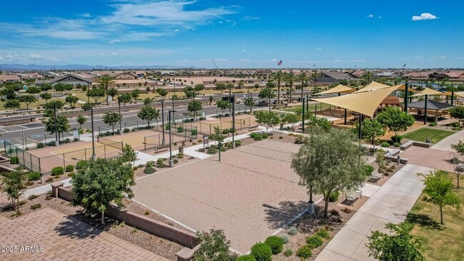 Building Photo - 22433 E Cattle Dr