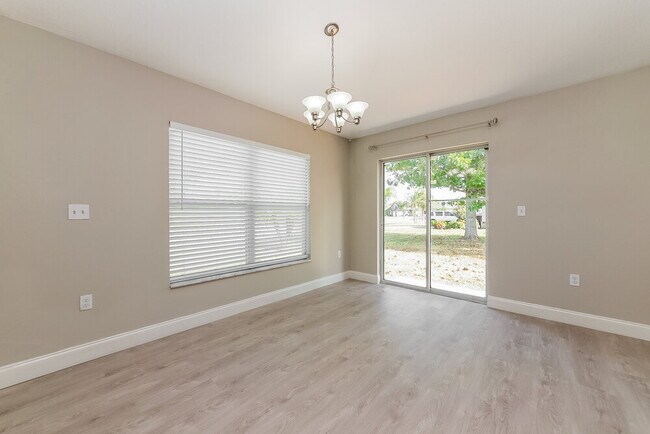 Building Photo - 5007 Jeweled Cone Pl