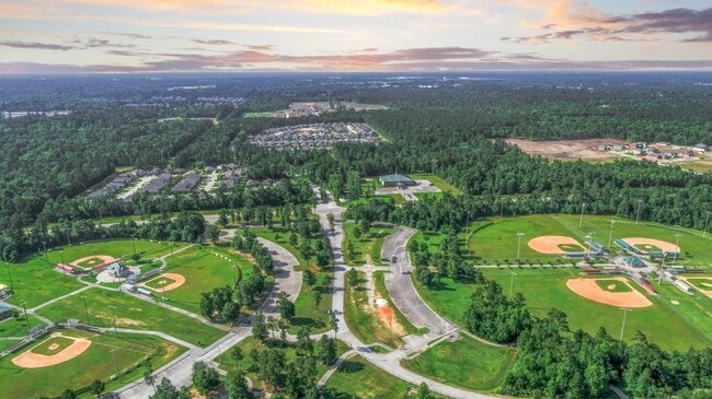 Building Photo - 3221 Climbing Gardens Ct