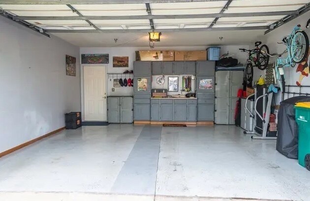 Building Photo - 2820 55th Ave