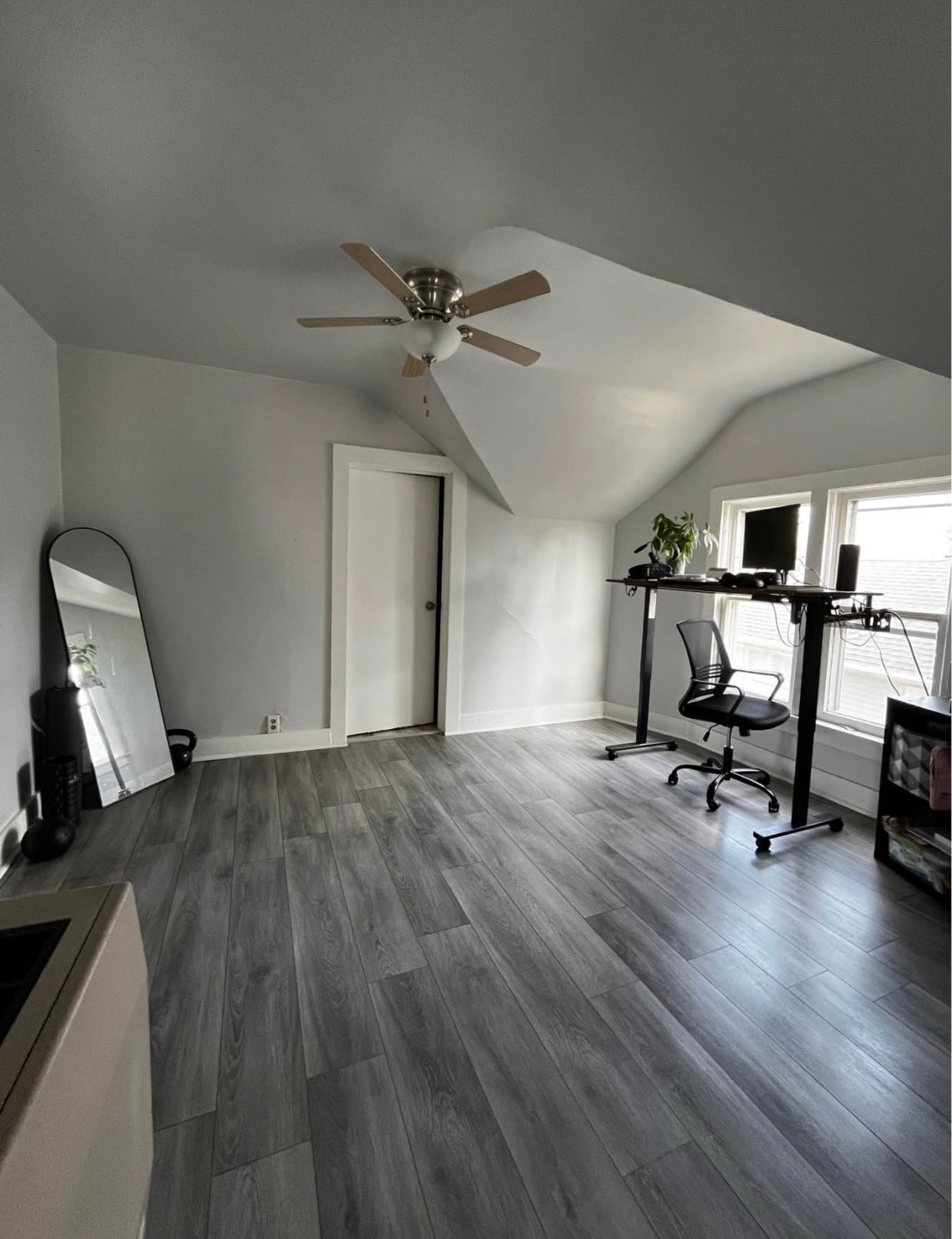 Living Room 2 - 1614 Prospect St