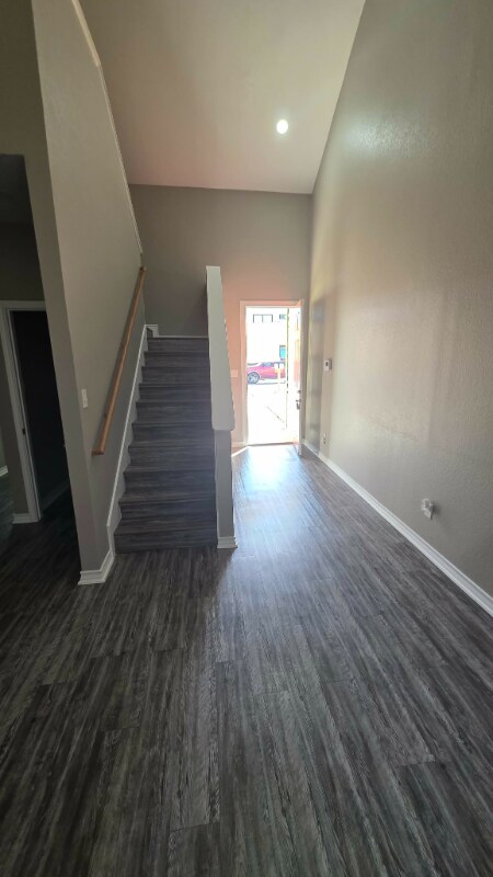 Building Photo - 1231 Rivas St