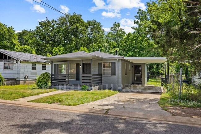 Building Photo - 6109 Blocton Ave