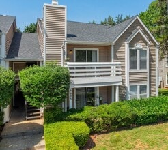 Building Photo - 9605E Vinca Circle
