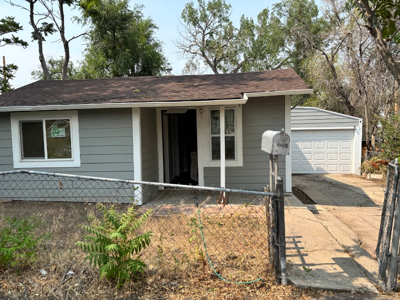 Building Photo - 2809 W Short Pl
