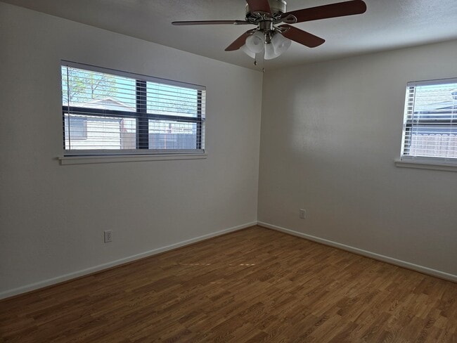 Building Photo - 4904 Locust Ave