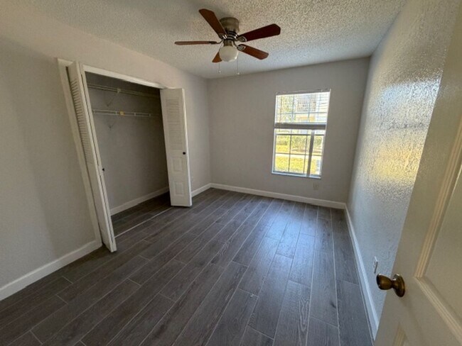 Building Photo - Lake Mary - 3 Bedroom, 2 Bathroom - $1,895.00