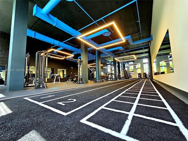 Building Photo - 4400 Sunrise Blvd