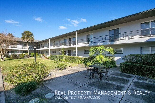 Building Photo - 2 BR / 1 BA Condo In Primrose Plaza