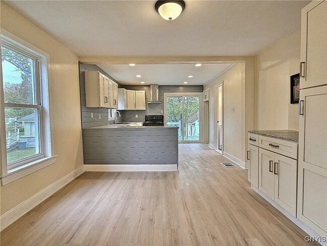 Building Photo - 3 Bed 1.5 Bath Rental in Sherrill NY