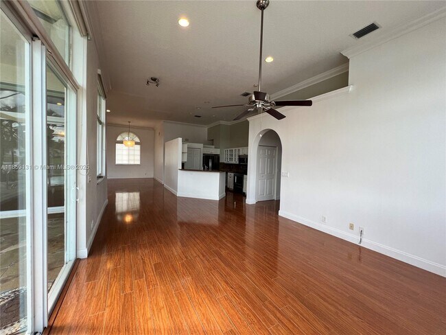 Building Photo - 2791 Oakbrook Manor