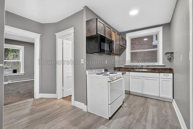 Building Photo - 3107 Osceola St