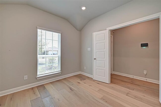 Building Photo - 4411 Upland Stream Ln