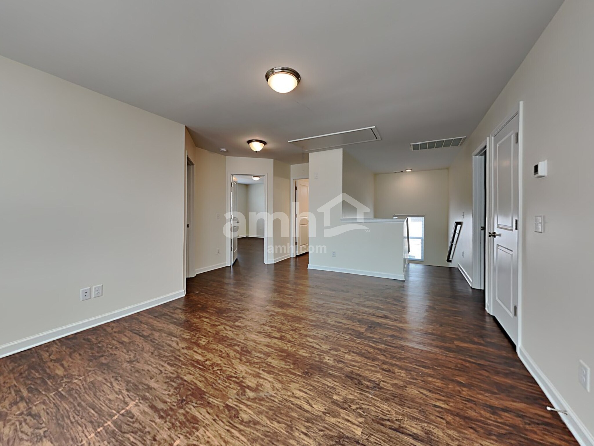 Building Photo - 13 Crabapple Cir