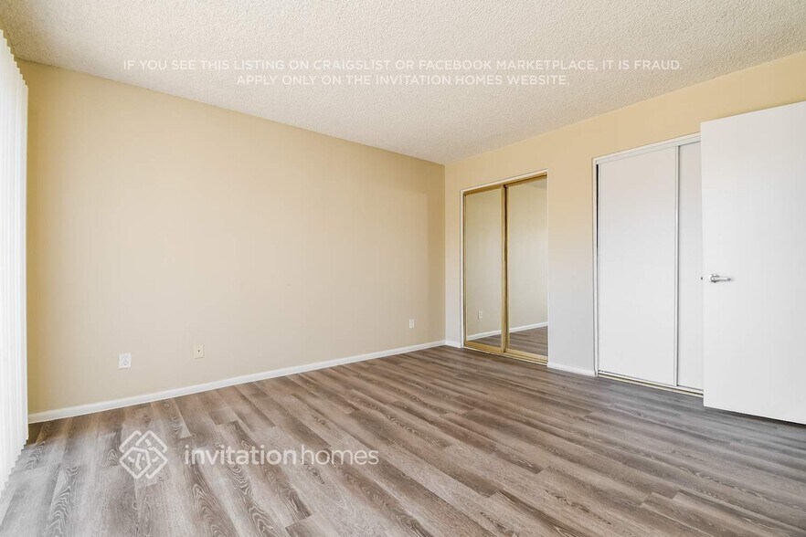 Building Photo - 4228 N 81st Dr