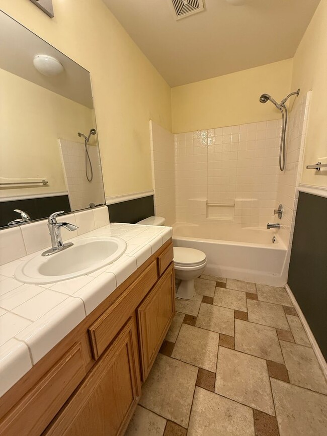 Building Photo - Home with a Huge backyard! Available Now