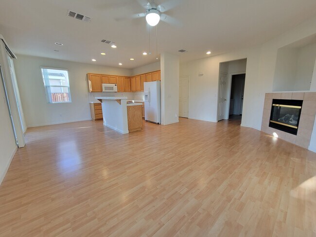 Building Photo - 9749 Marianna Way