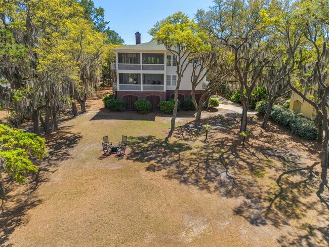 Building Photo - 3167 Luvan Blvd