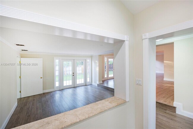 Building Photo - 5451 SW 80th St