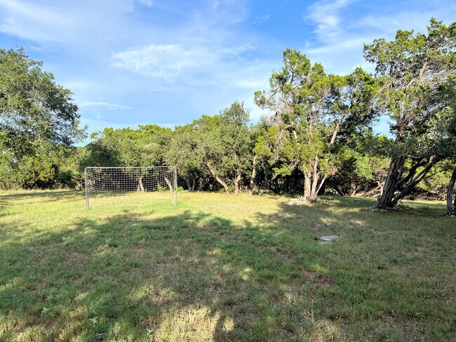 Building Photo - 1015 Westland Ridge Rd
