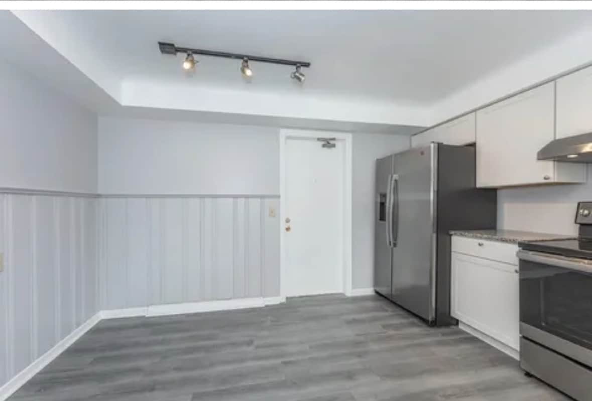 Kitchen - 7240 Bobby Ln