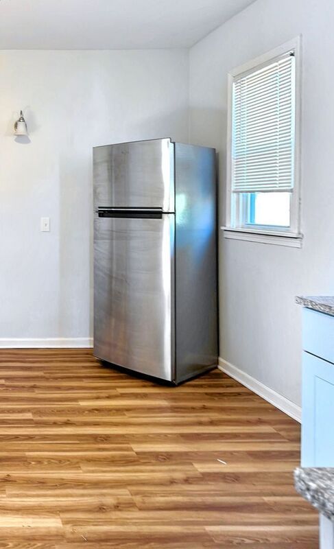 Building Photo - 1986 W 54th St