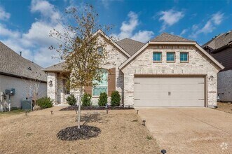 Building Photo - 3509 Clara Dr
