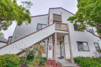 Building Photo - 1341 Meadow Ridge Cir