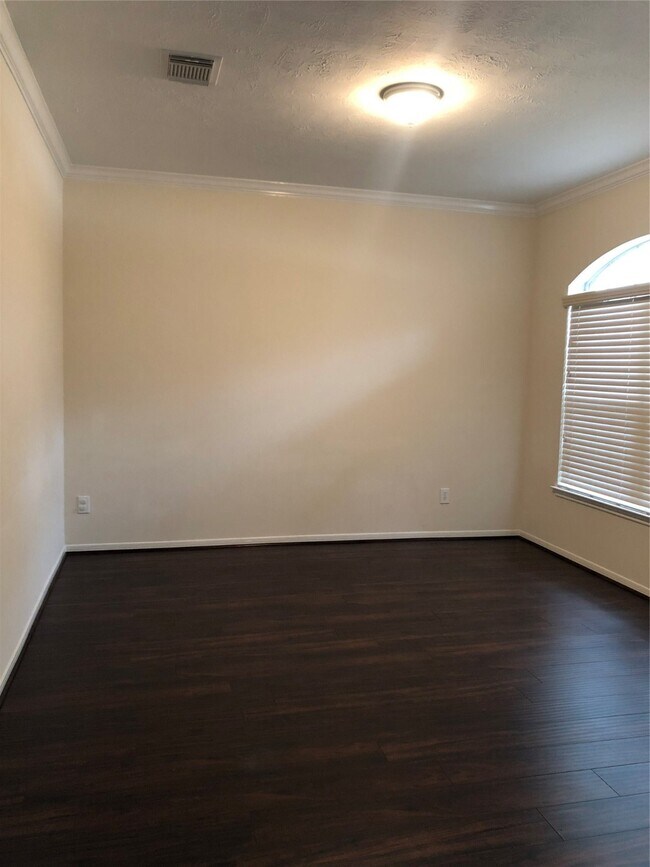 Building Photo - 18019 Timerwalk Ln
