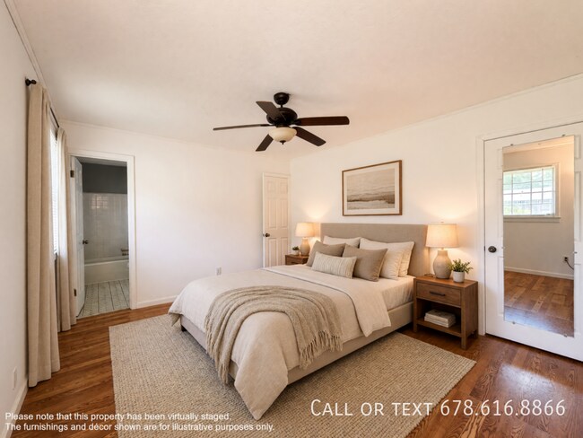 Building Photo - 2666 S Lakeview Dr SW