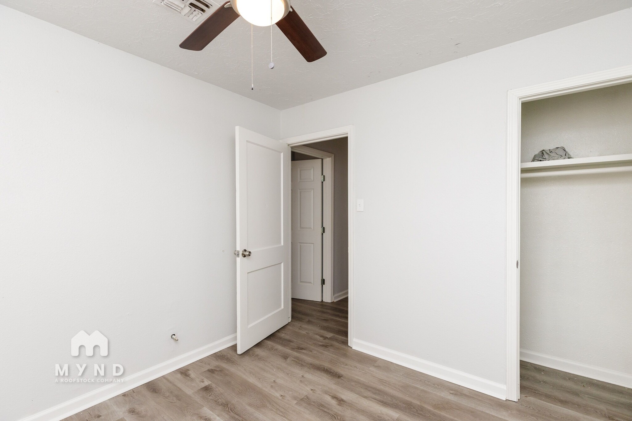 Building Photo - 2149 Karen Dr