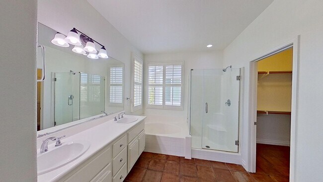 Building Photo - 18 Trail Canyon Dr