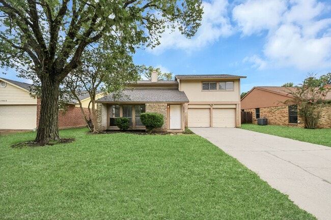 Building Photo - 16618 Lonesome Quail Dr