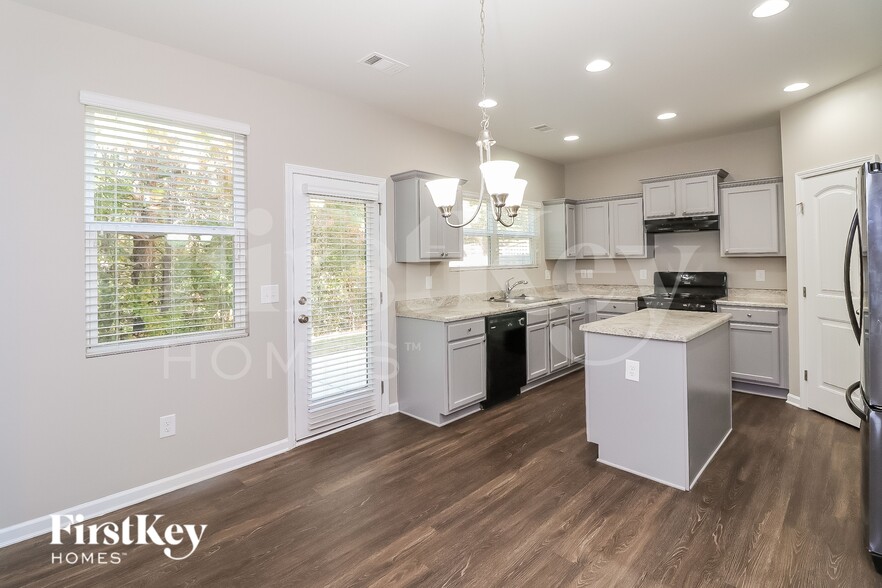 Building Photo - 171 Foggy Creek Ln