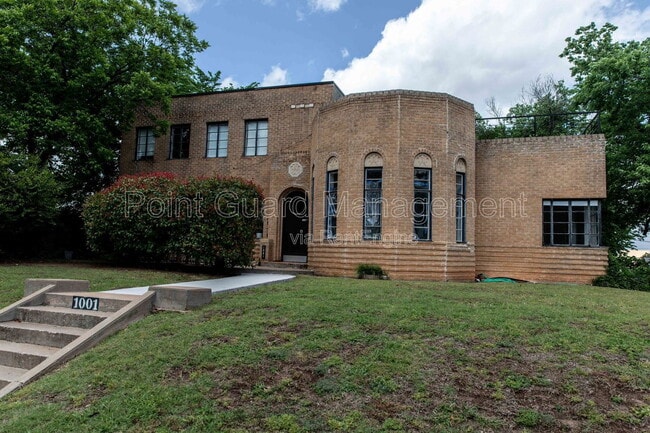 Building Photo - 1001 NW 21st St